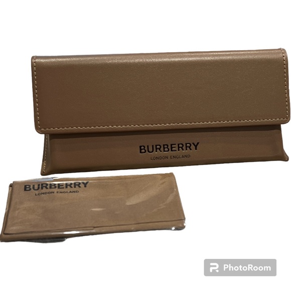 Burberry tan leather-like sunglasses eyeglasses case magnetic closure NEW - Picture 2 of 3